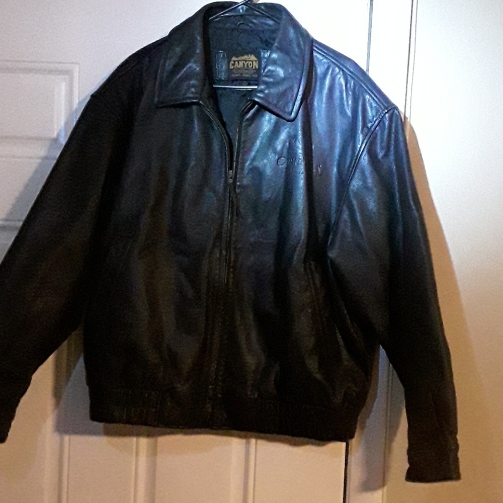 And extra large leather jacket made by Canyon